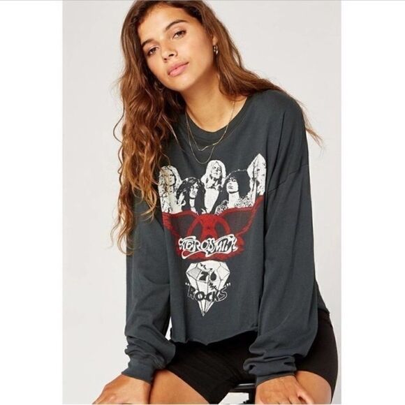 Daydreamer Aerosmith Rocks Long Sleeve Crop Tee XS - Picture 1 of 7